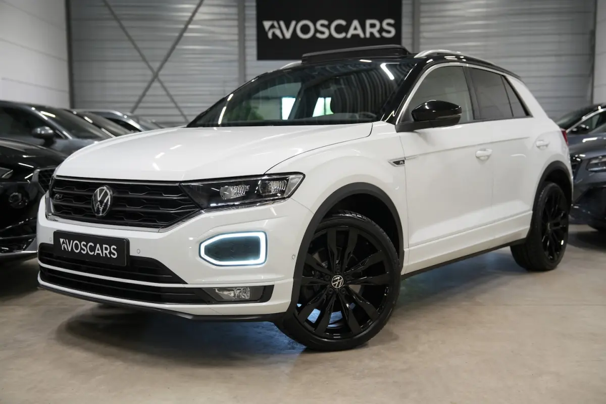 1.5 TSI 3x R-Line * Pano - Virtual - Beats - Keyless - Camera - ACC - Blind Spot - 19" - A