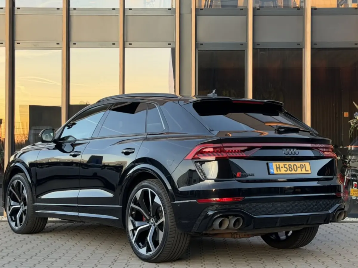 4.0 TFSI RS Q8 Quattro | Dynamic-pakket plus | Head-up | 4-WBS |