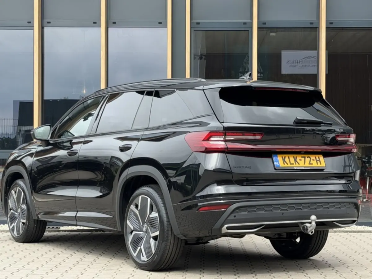 1.5 TSI MHEV Sportline Business 7p 150PK DSG Panoramadak | Trekh
