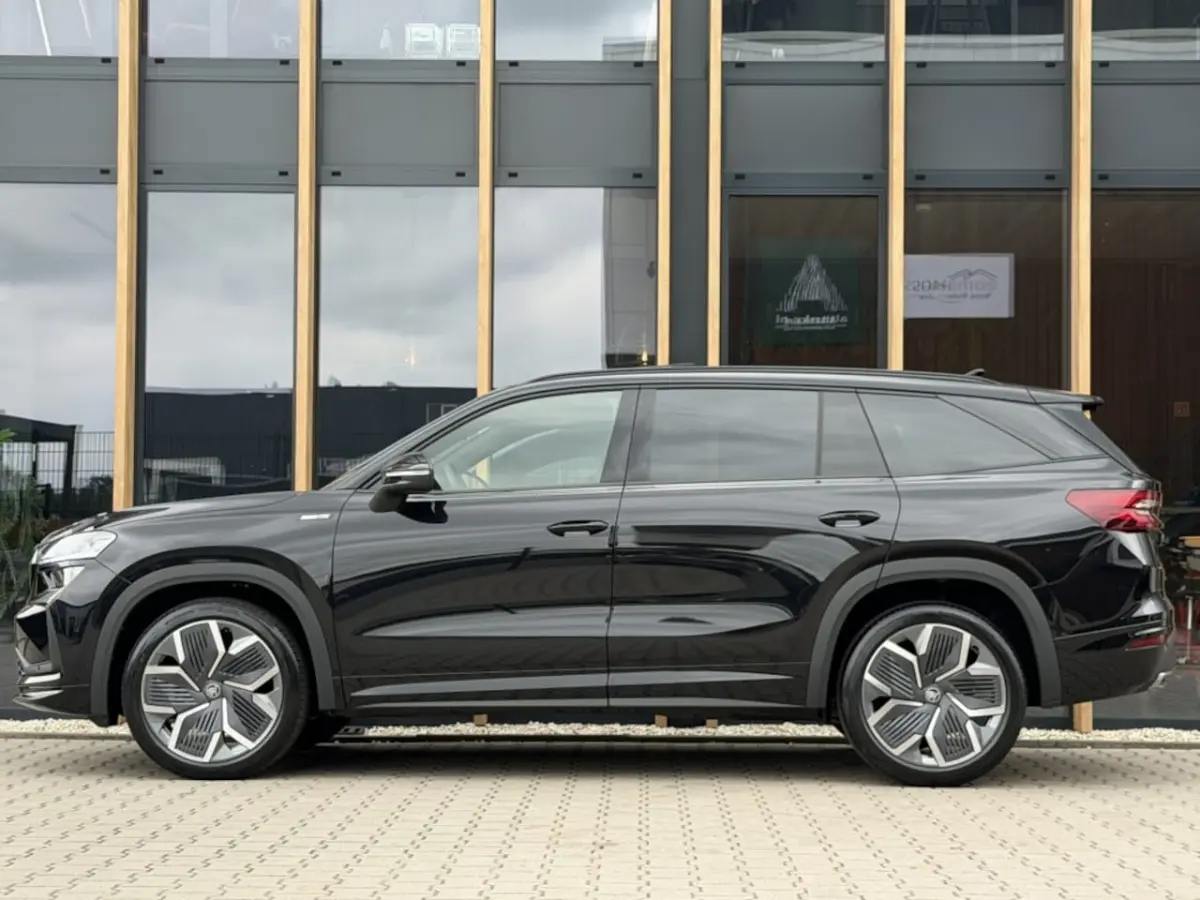 1.5 TSI MHEV Sportline Business 7p 150PK DSG Panoramadak | Trekh