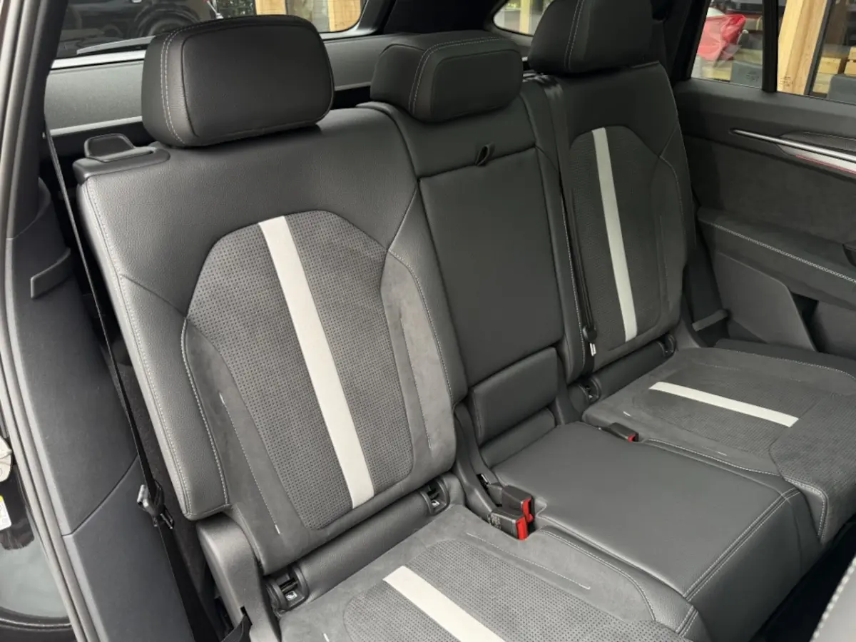1.5 TSI MHEV Sportline Business 7p 150PK DSG Panoramadak | Trekh