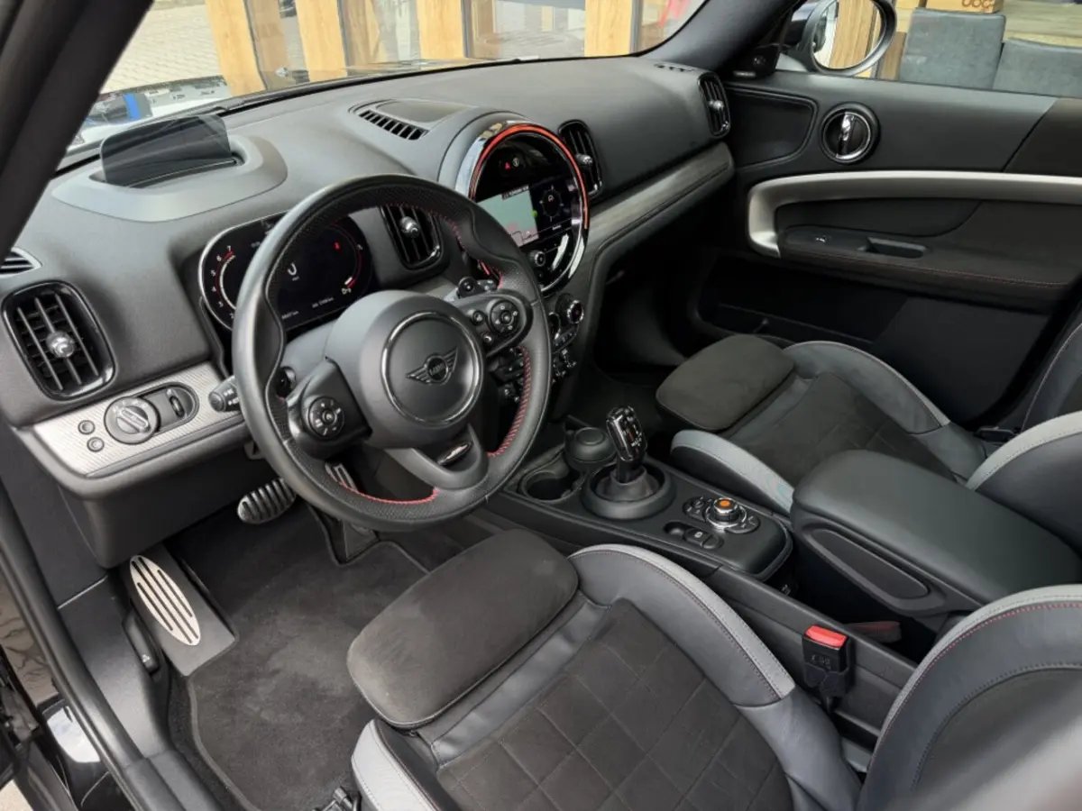 2.0 JCW ALL4 306pk | Panorama dak | harman&kardon | keyless | V