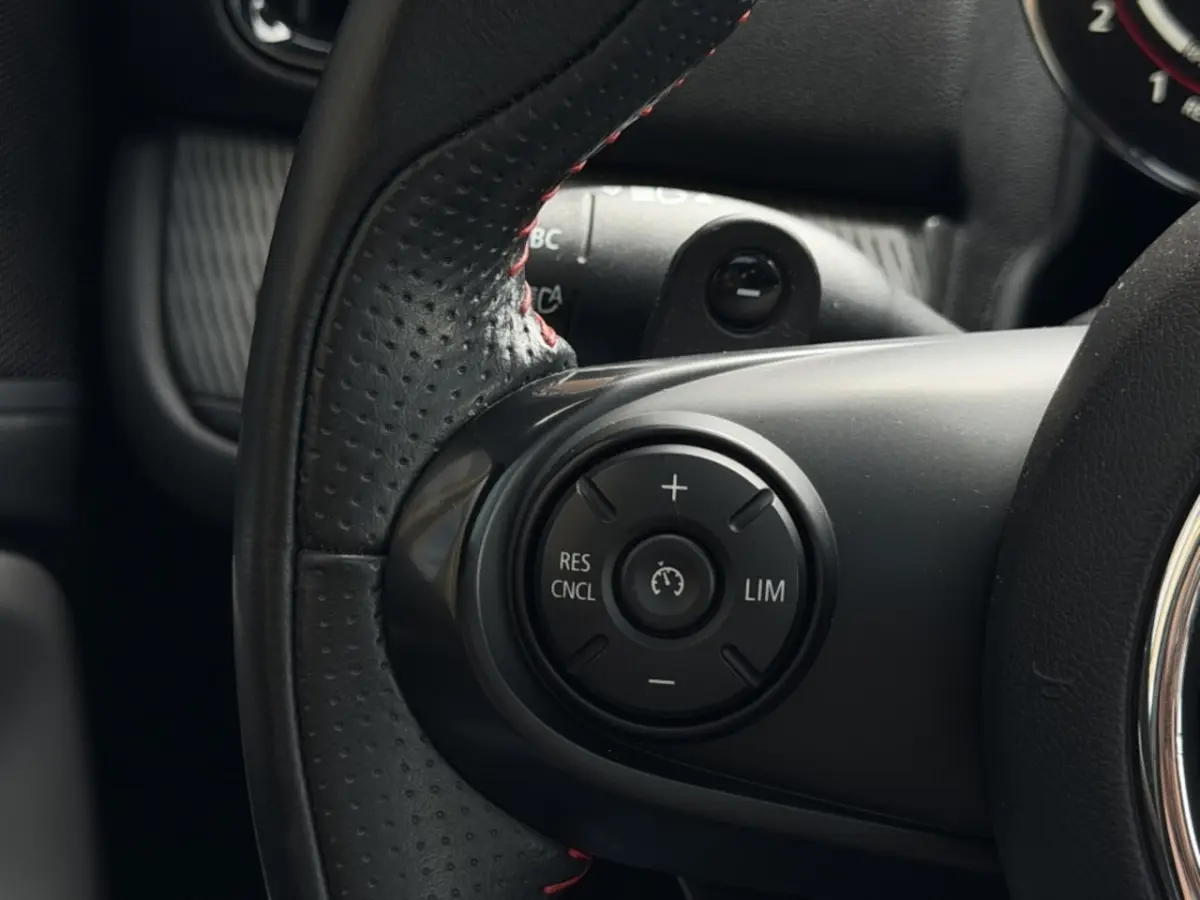 2.0 JCW ALL4 306pk | Panorama dak | harman&kardon | keyless | V