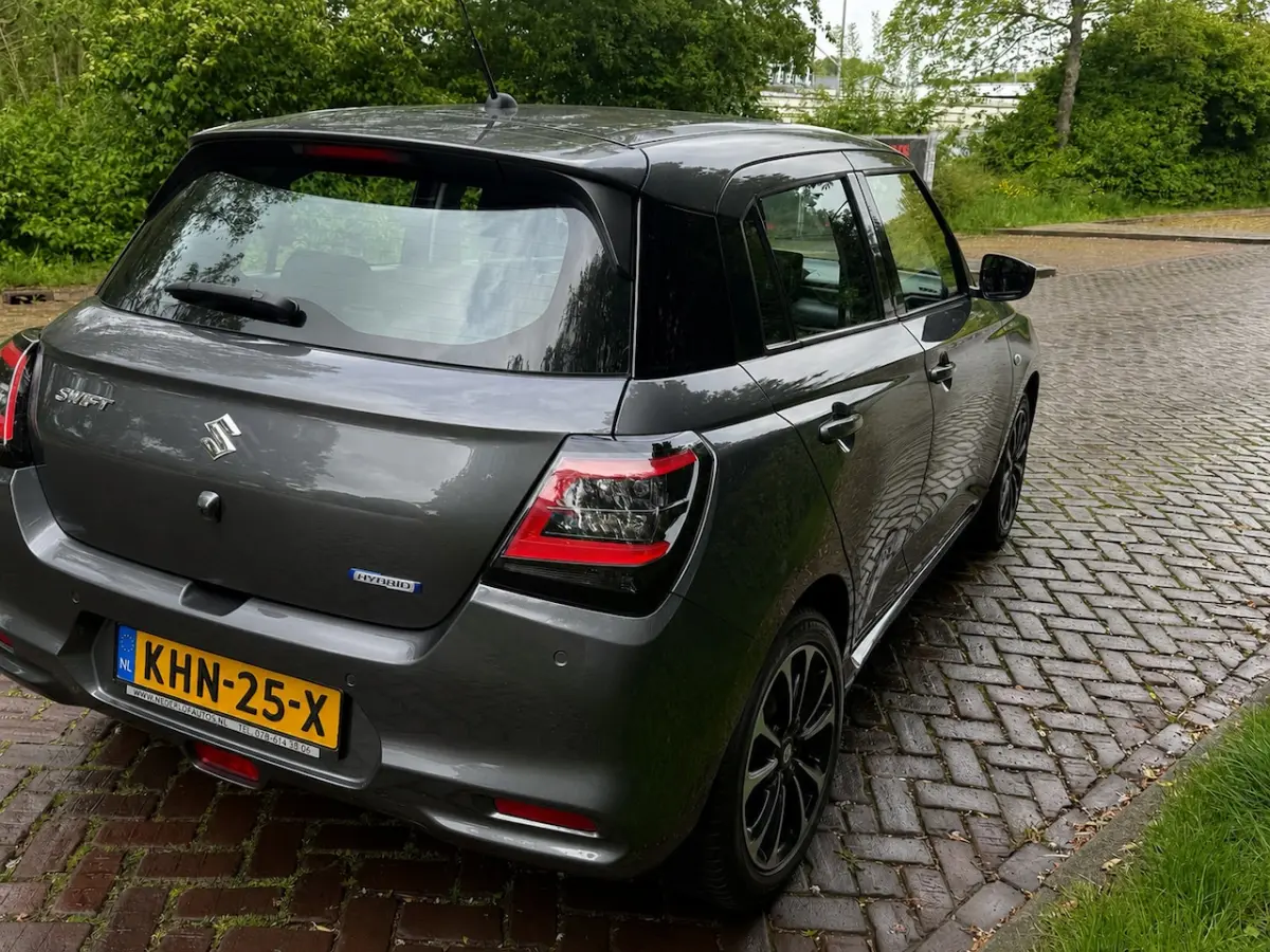 1.2 Comfort Smart Hybrid 1 Eig.b.j. 10-2024 17000 km 15â lm velgen