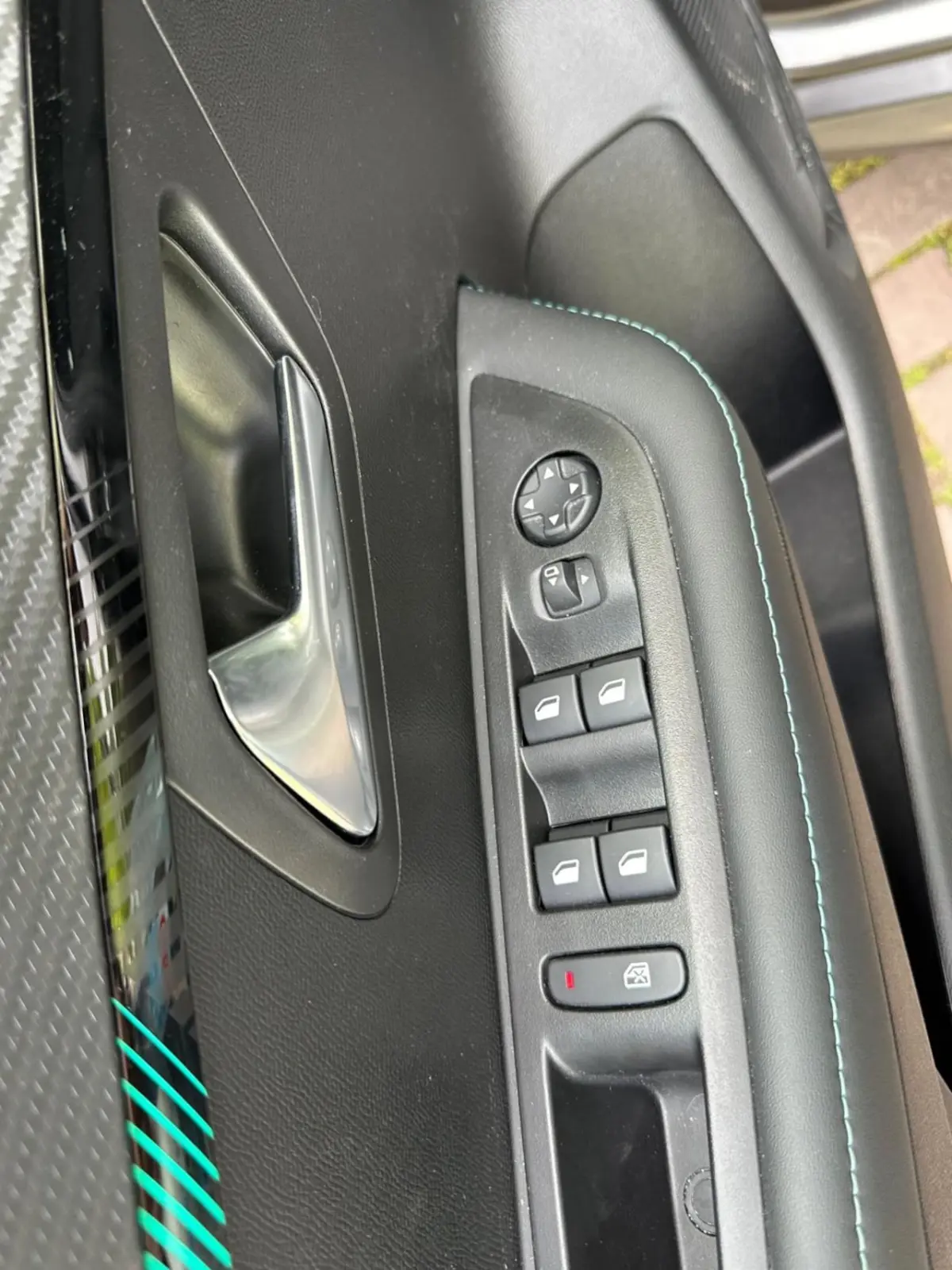 1.2 PureTech Allure Pack 1 Eig. b.j.2-2023 11000 km Led verl.Apple carplay 16"lm Velgen