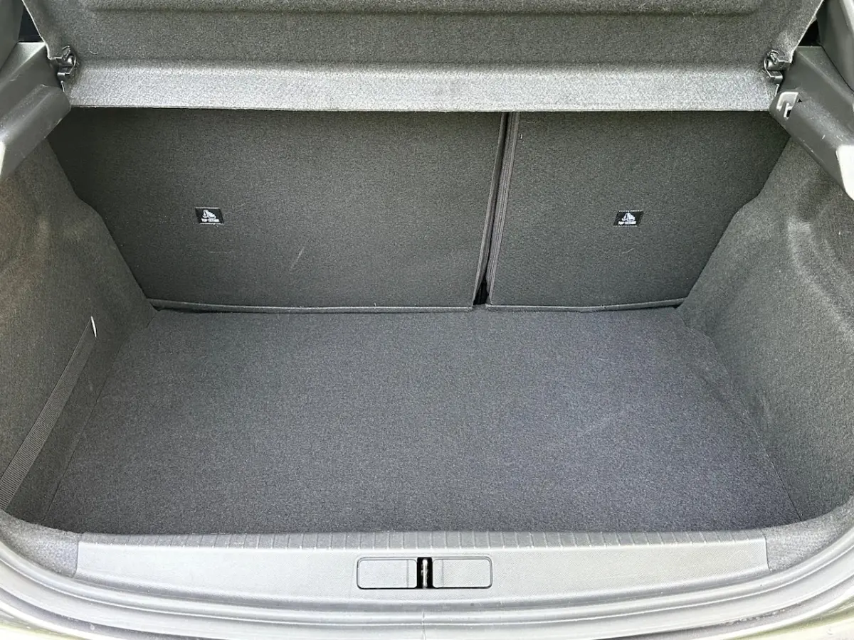 1.2 PureTech Allure Pack 1 Eig. b.j.2-2023 11000 km Led verl.Apple carplay 16"lm Velgen