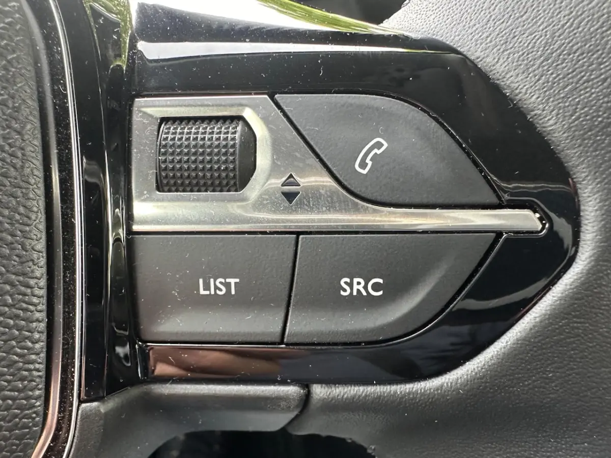 1.2 PureTech Allure Pack 1 Eig. b.j.2-2023 11000 km Led verl.Apple carplay 16"lm Velgen