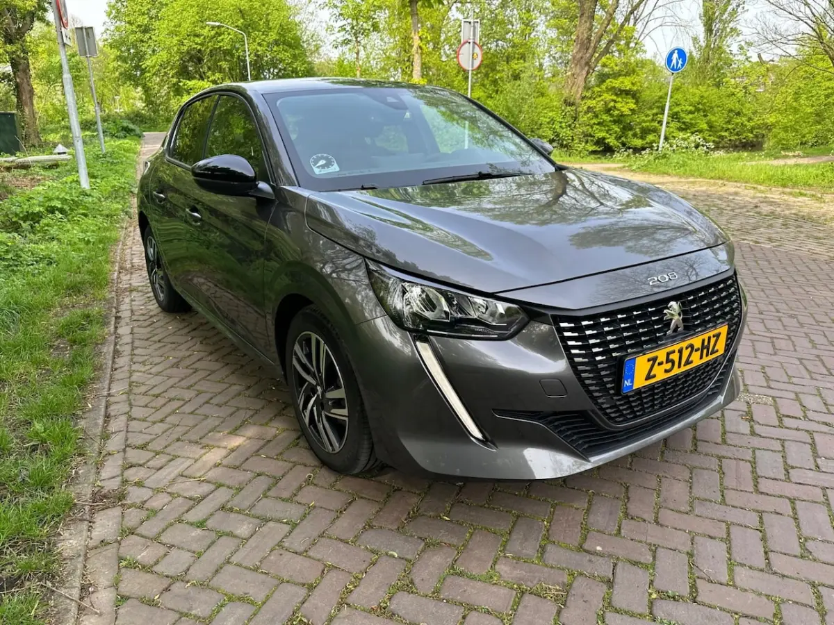 1.2 PureTech Allure Pack 1 Eig. b.j.2-2023 11000 km Led verl.Apple carplay 16"lm Velgen