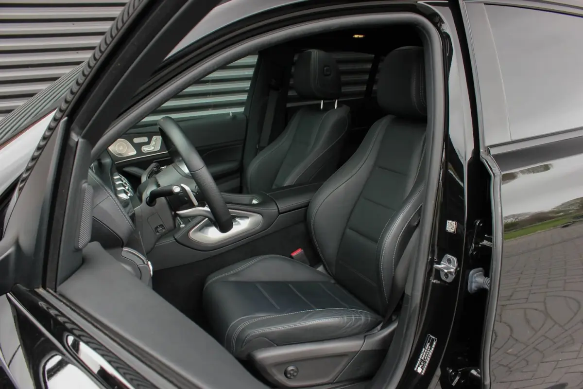 350 e 4MATIC Executive Night Edition Premium / BURMESTER / TREKHAAK / FULL DEALER AUTO /LU