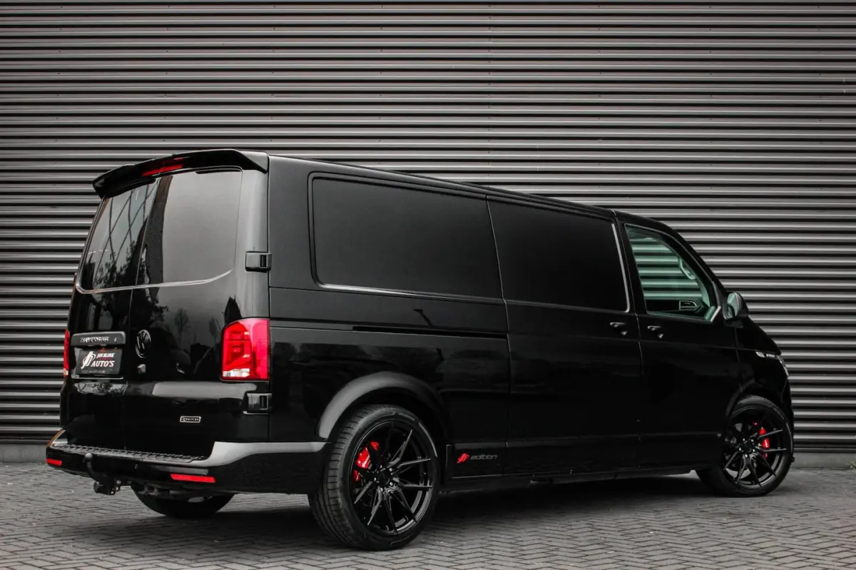 2.0 TDI L2H1 150PK JB- EDITION DSG / PDC / VERLAGINGSVEREN / LEDEREN BEKLEDING / FULL / AP