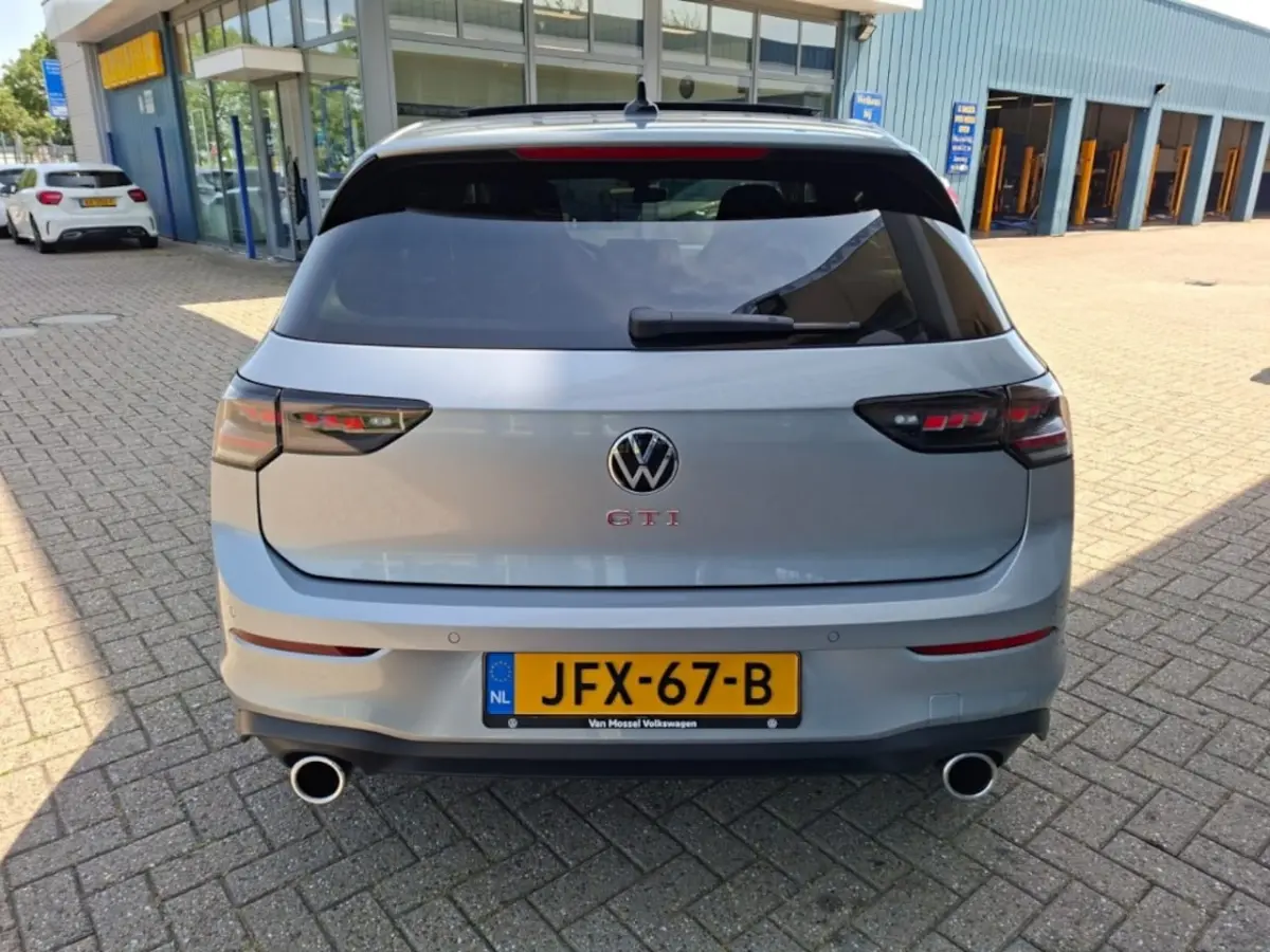 2.0 TSI GTI 265PK AUTOMAAT PANO NAVI CAMERA HEAD-UP LMV 19 INCH