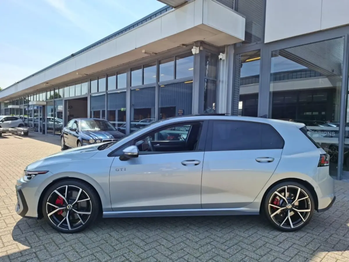 2.0 TSI GTI 265PK AUTOMAAT PANO NAVI CAMERA HEAD-UP LMV 19 INCH