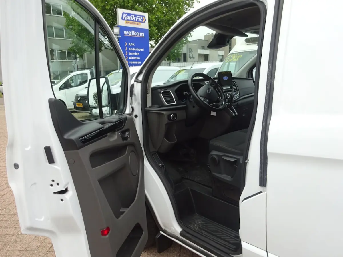 300 2.0 TDCI 130 PK L1H1 Limited Automaat AIRCO NAVI CRUISE CONTROL