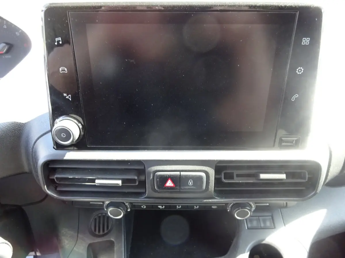 1.2 PureTech Pro BENZINE BPM VRIJ AIRCO NAVI CRUISE CONTROL PDC SCHUIFDEUR