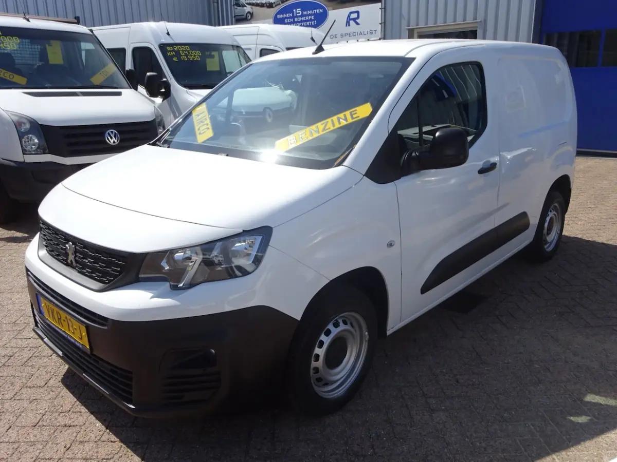 1.2 PureTech Pro BENZINE BPM VRIJ AIRCO NAVI CRUISE CONTROL PDC SCHUIFDEUR