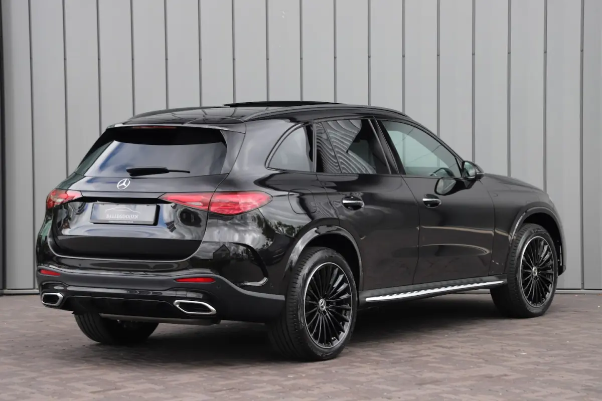 300e AMG 4-Matic | 313PK | Luchtvering | Achterasbesturing | Head-up | Burmester | Keyless