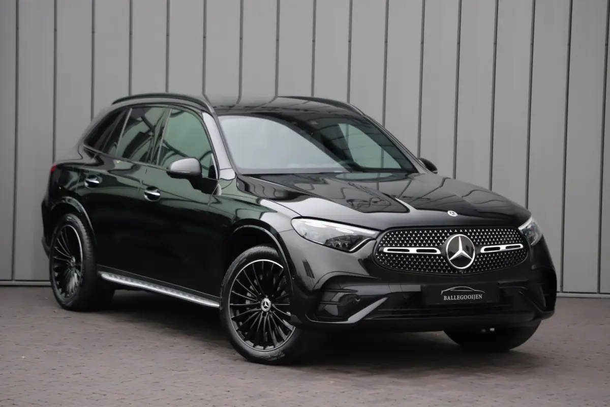 300e AMG 4-Matic | 313PK | Luchtvering | Achterasbesturing | Head-up | Burmester | Keyless