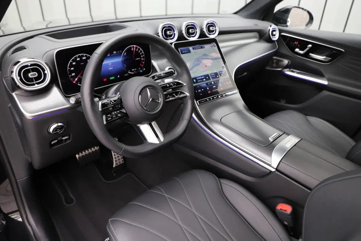 300e AMG 4-Matic | 313PK | Luchtvering | Achterasbesturing | Head-up | Burmester | Keyless