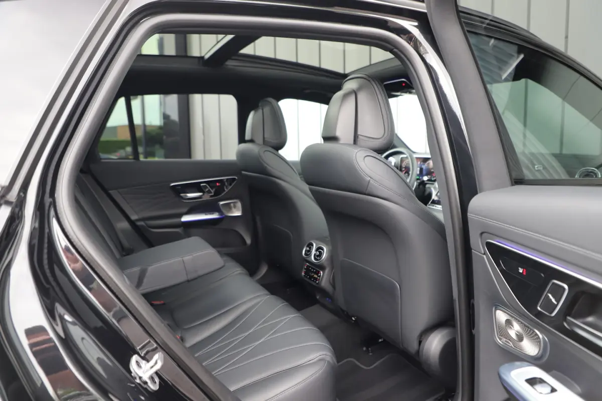 300e AMG 4-Matic | 313PK | Luchtvering | Achterasbesturing | Head-up | Burmester | Keyless