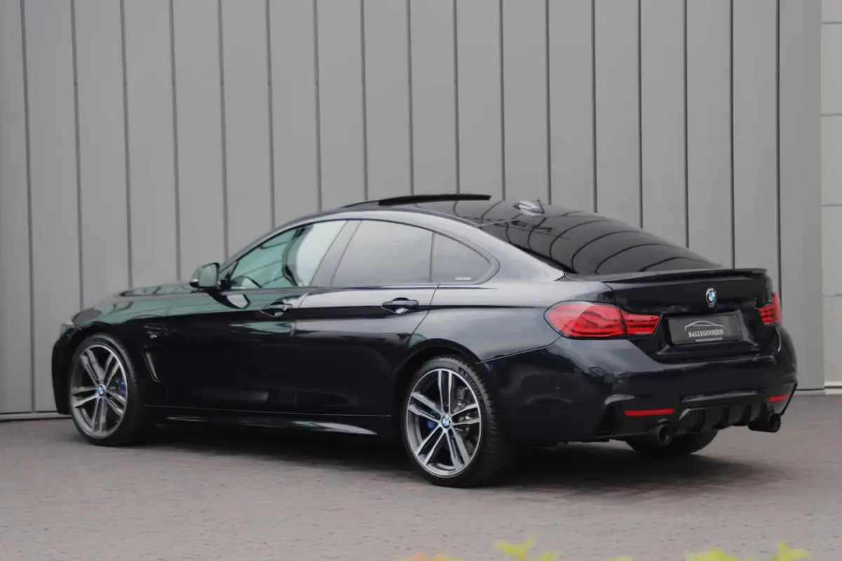 420i M-Sport | 184PK | Schuifdak | Head-up | Keyless-go | Harman/Kardon | Stuurwielverw. |