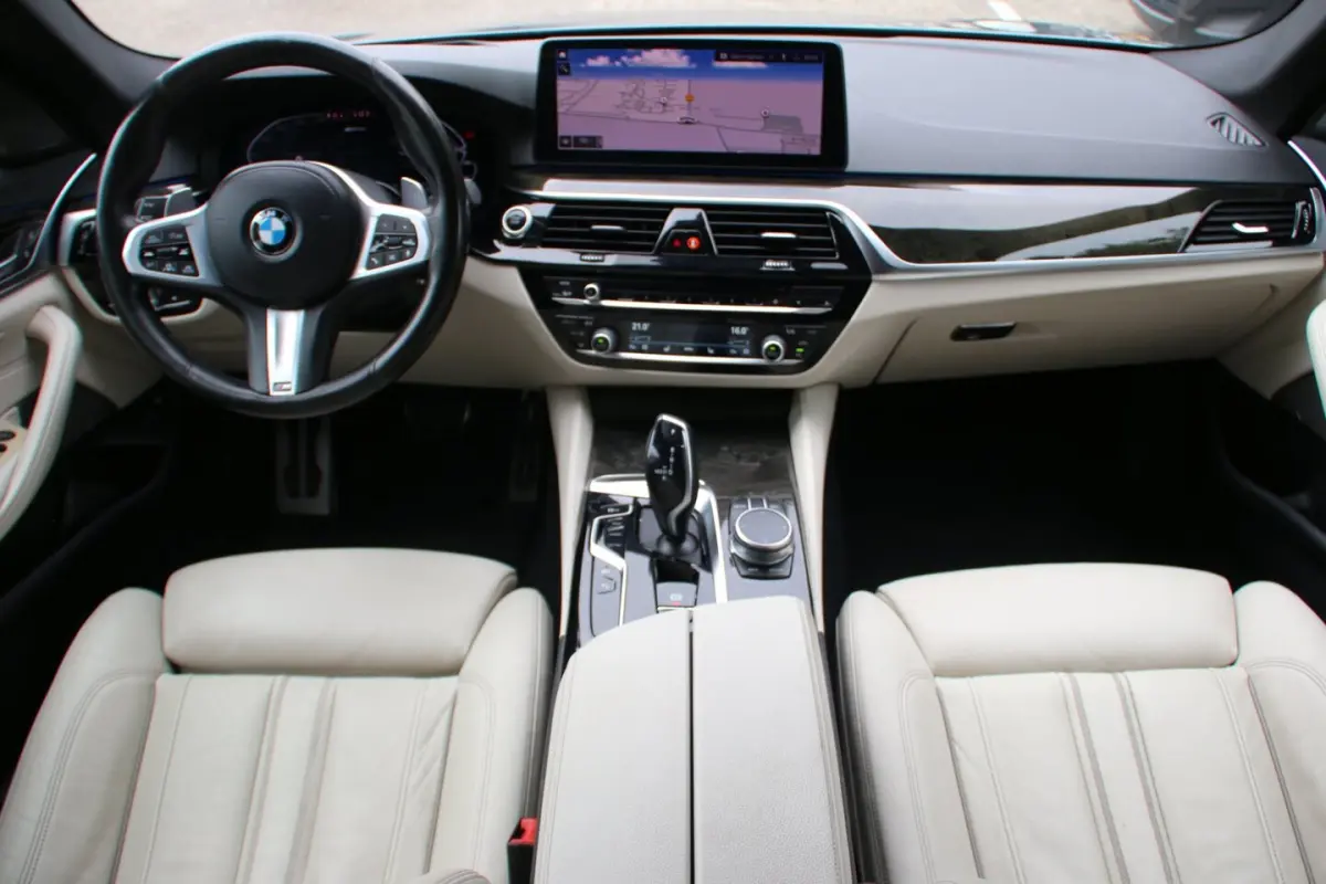 545e xDrive High Executive M-PAKKET