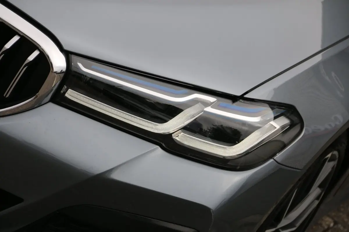 545e xDrive High Executive M-PAKKET