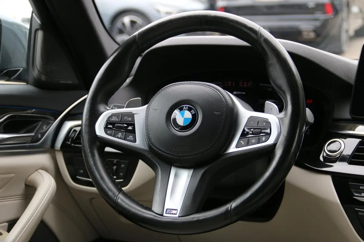 545e xDrive High Executive M-PAKKET