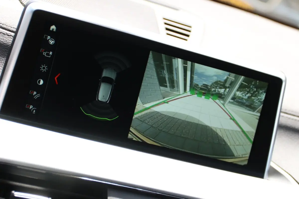 SDrive20i High Executive M-PAKKET LEDER AUTOMAAT