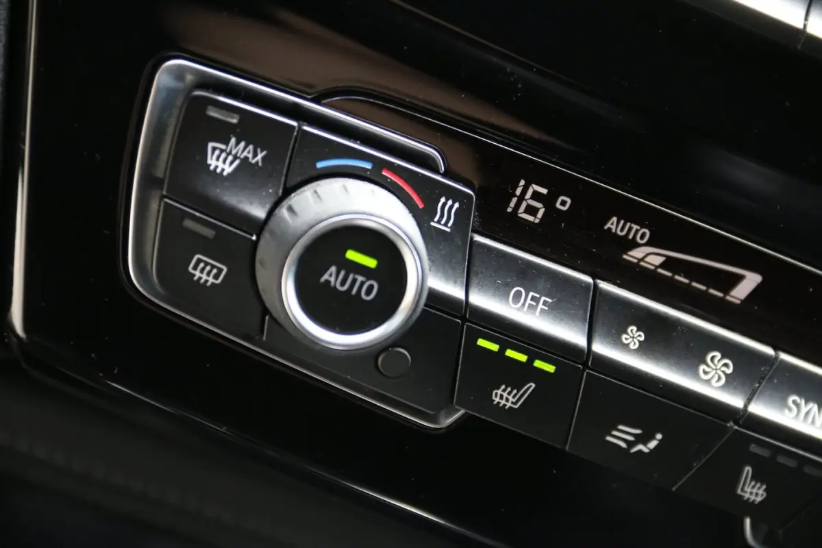 SDrive20i High Executive M-PAKKET LEDER AUTOMAAT
