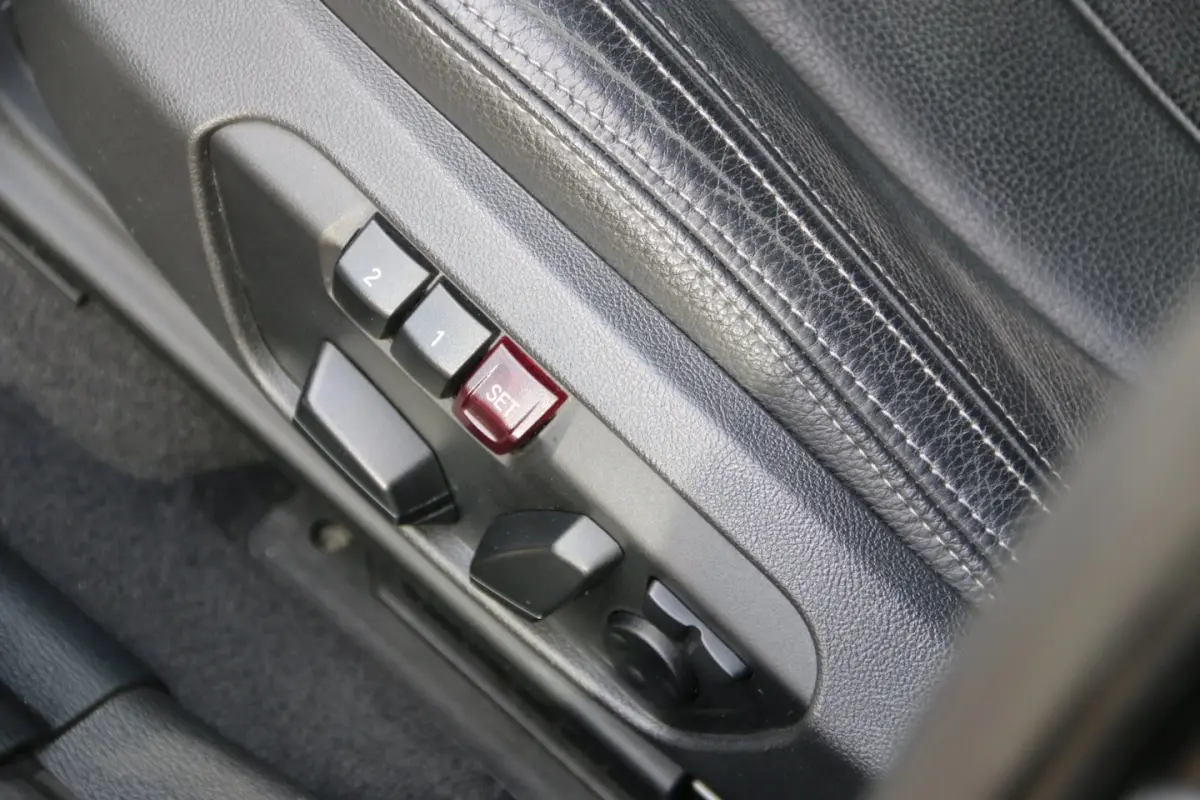 SDrive20i High Executive M-PAKKET LEDER AUTOMAAT