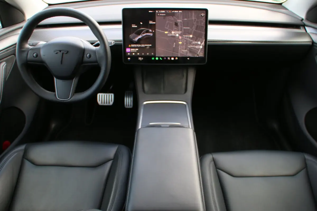 Performance AWD 75 kWh