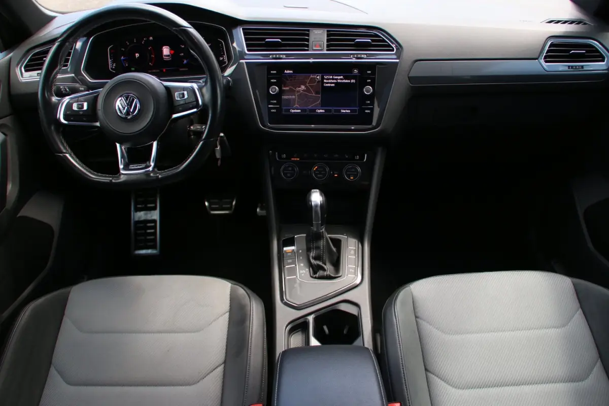 1.5 TSI ACT Highline R-LINE PANO-DAK AUTOMAAT