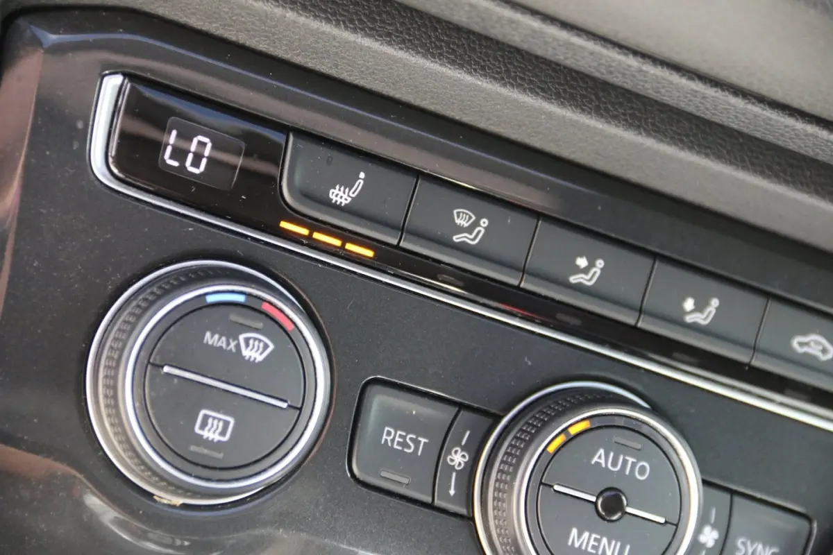 1.5 TSI ACT Highline R-LINE PANO-DAK AUTOMAAT