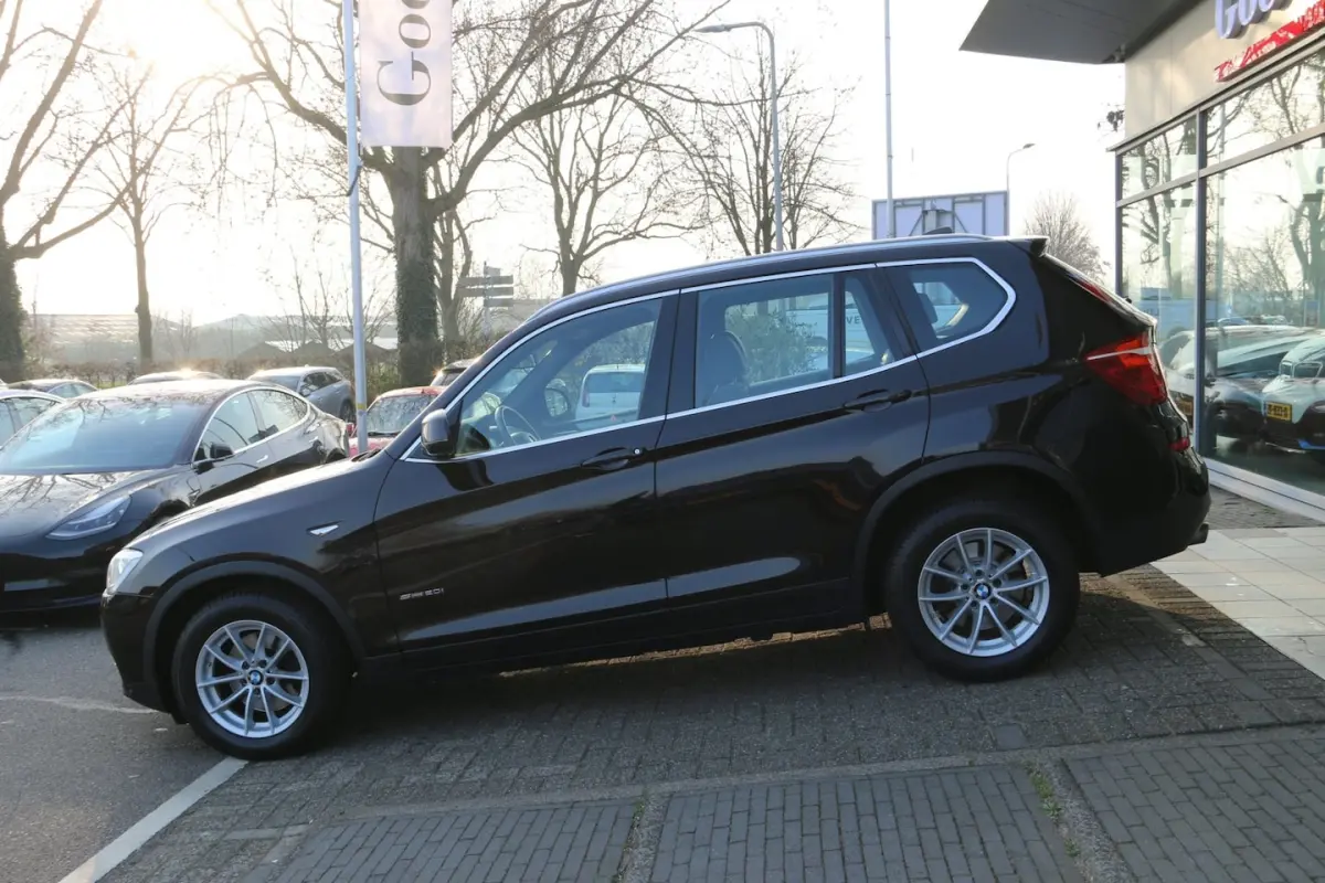 SDrive20i Executive DEALER OND. NL-AUTO NAP