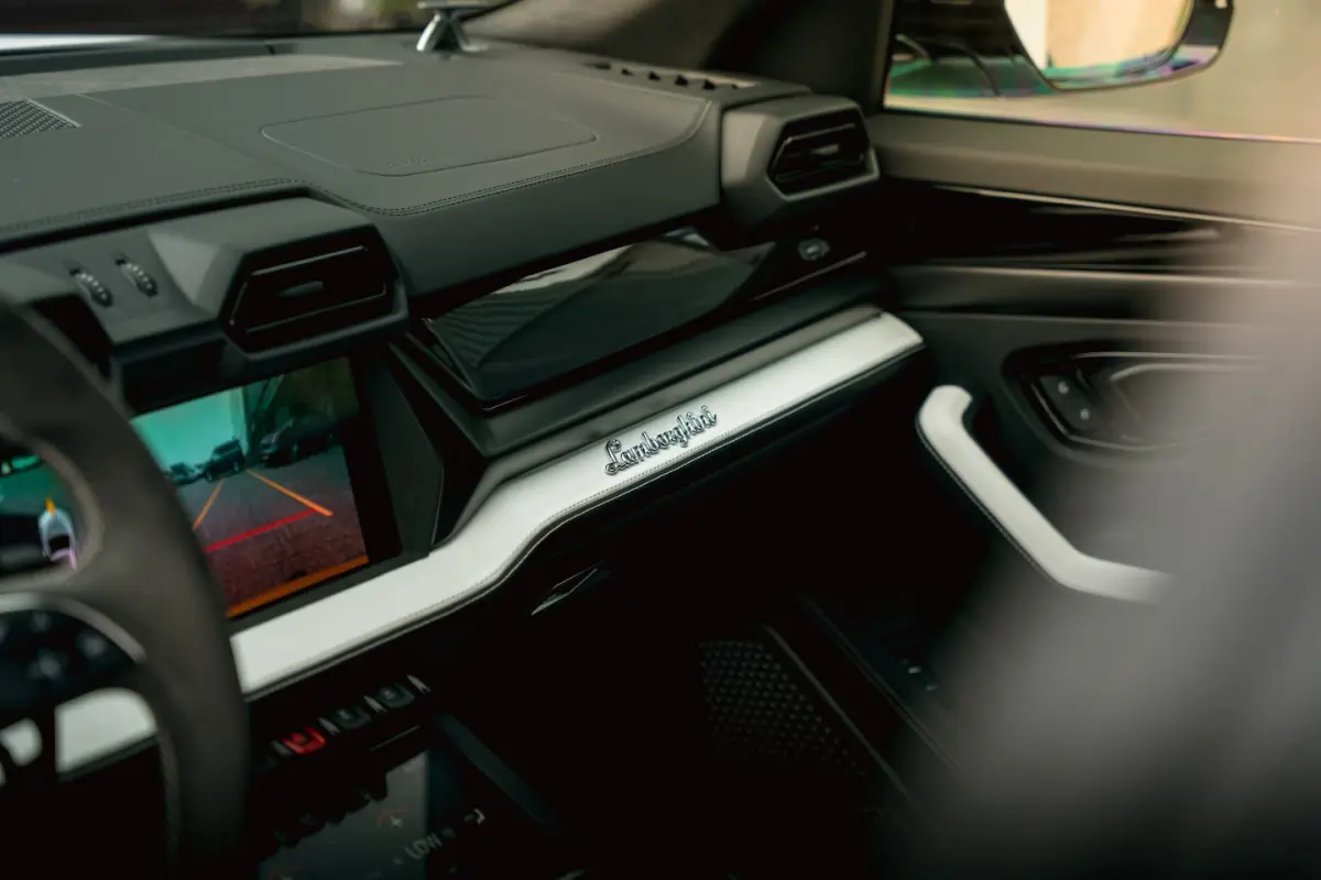 4.0 V8 Hybrid SE Zeer compleet