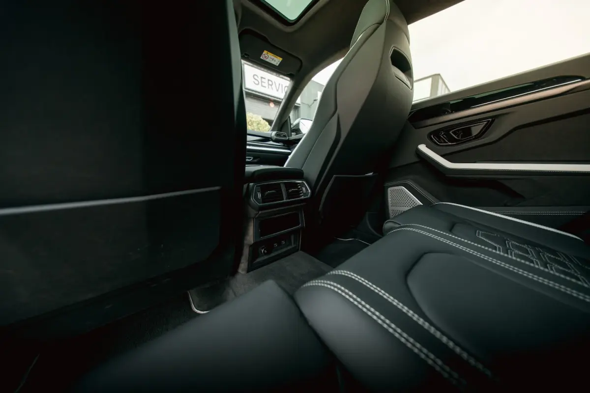 4.0 V8 Hybrid SE Zeer compleet
