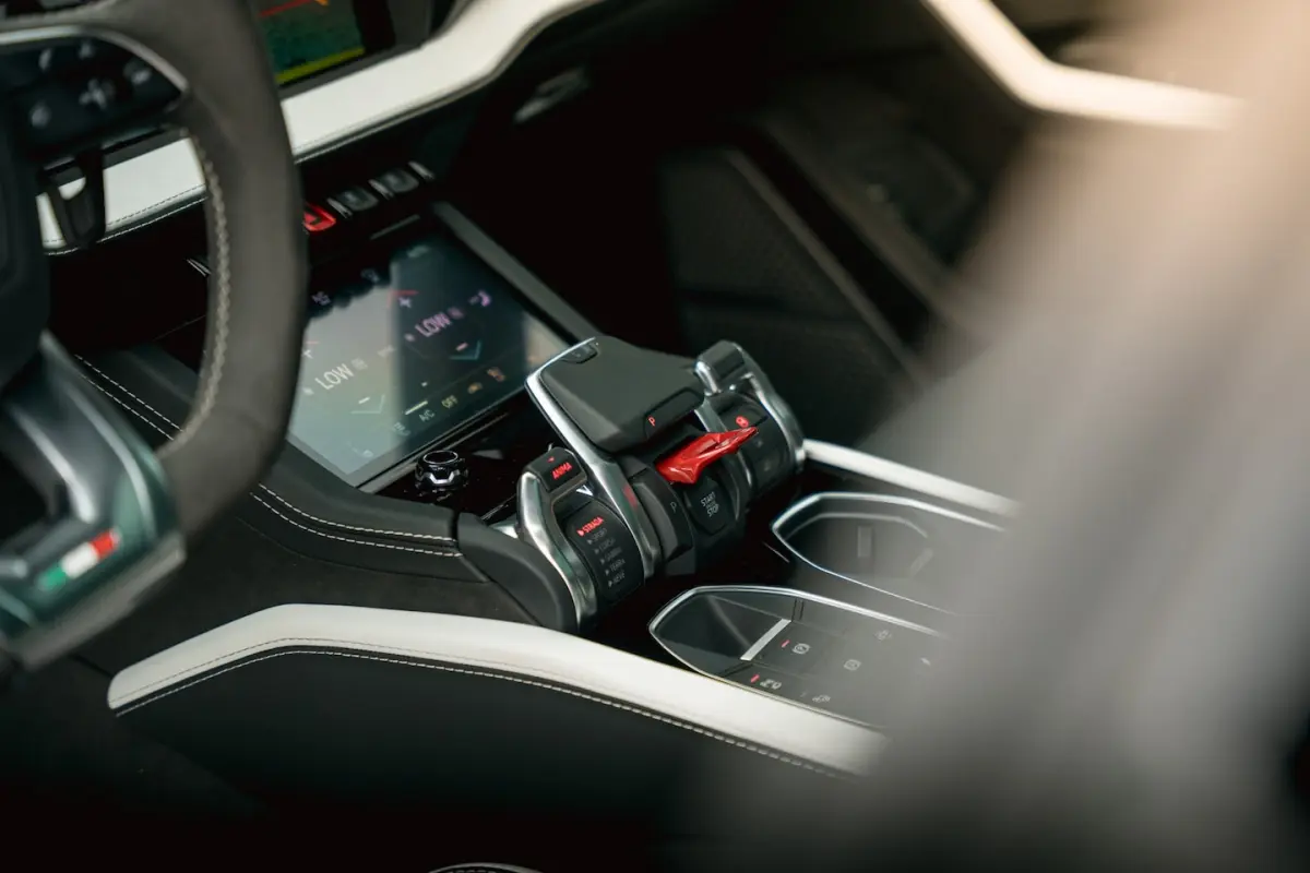4.0 V8 Hybrid SE Zeer compleet