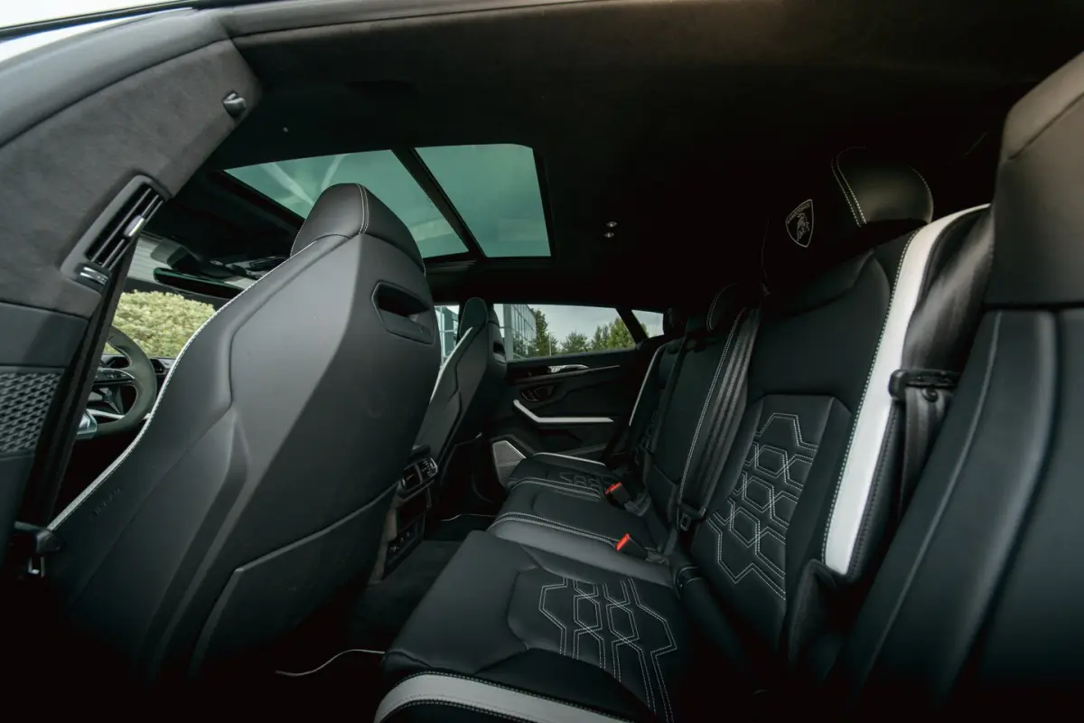 4.0 V8 Hybrid SE Zeer compleet
