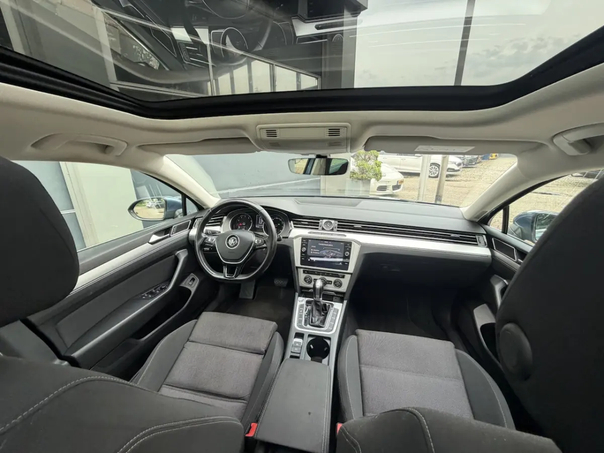 1.4 TSI Comfortline Business Panodak, Trekhaak, Cruise, Lmv Navi, Clima