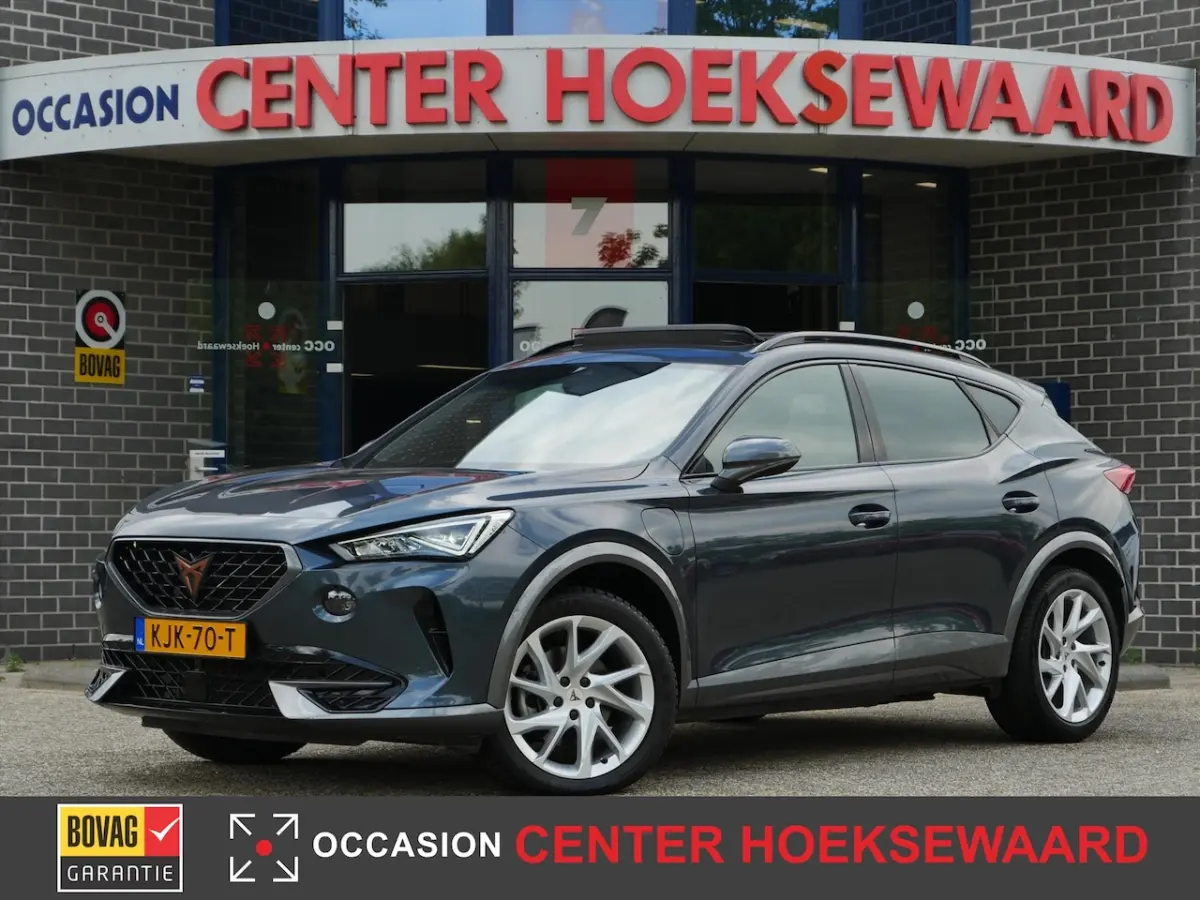 1.4 e-Hybrid 204pk DSG-6 Essential | Panoramadak | Carplay | Full LED |