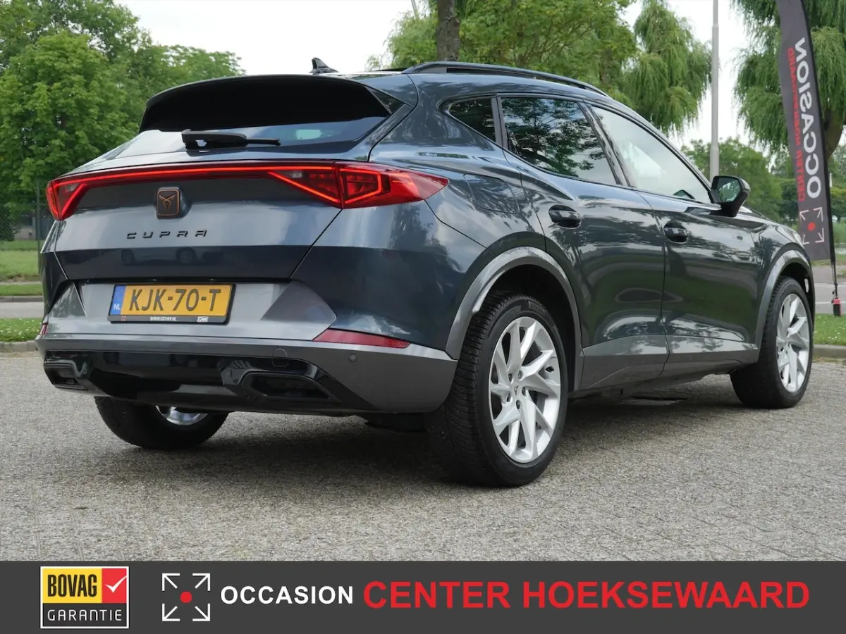 1.4 e-Hybrid 204pk DSG-6 Essential | Panoramadak | Carplay | Full LED |