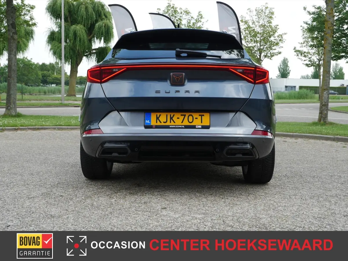 1.4 e-Hybrid 204pk DSG-6 Essential | Panoramadak | Carplay | Full LED |