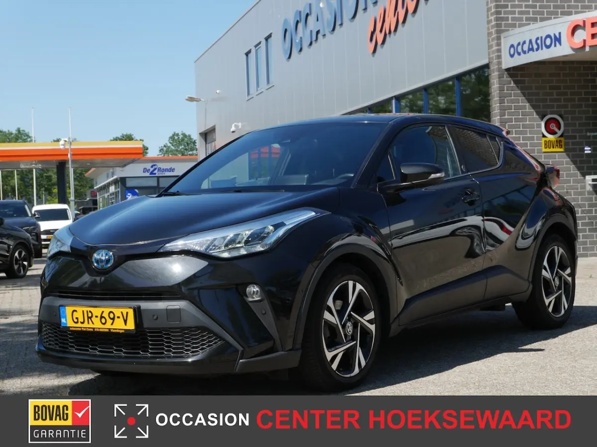 1.8 Hybrid 122pk CVT Dynamic | Stoelverwarming | CarPlay | 18"inch |