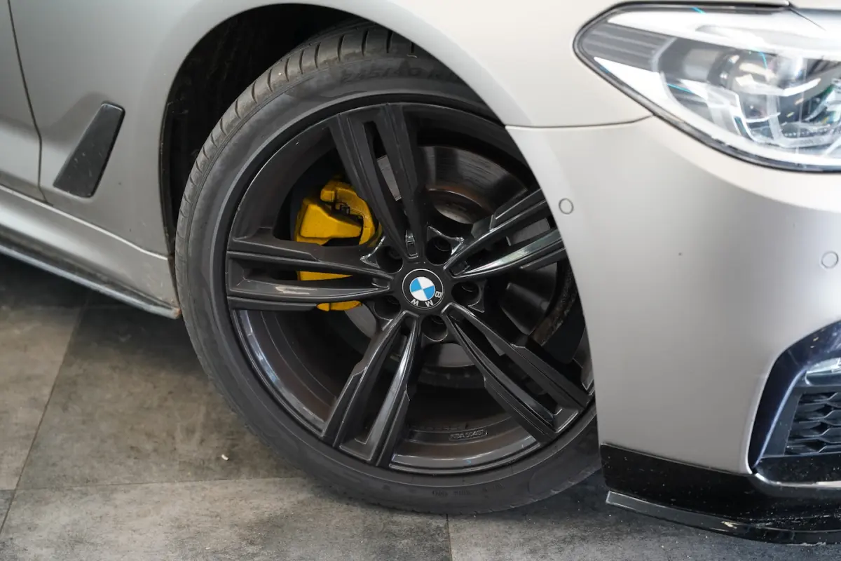 520i High Executive M-Sport Wrapped Schuif/kantel-dak Leder