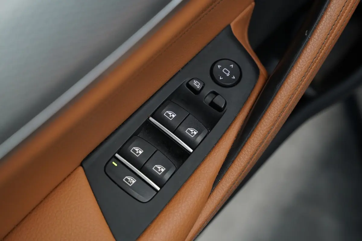 520i High Executive M-Sport Wrapped Schuif/kantel-dak Leder
