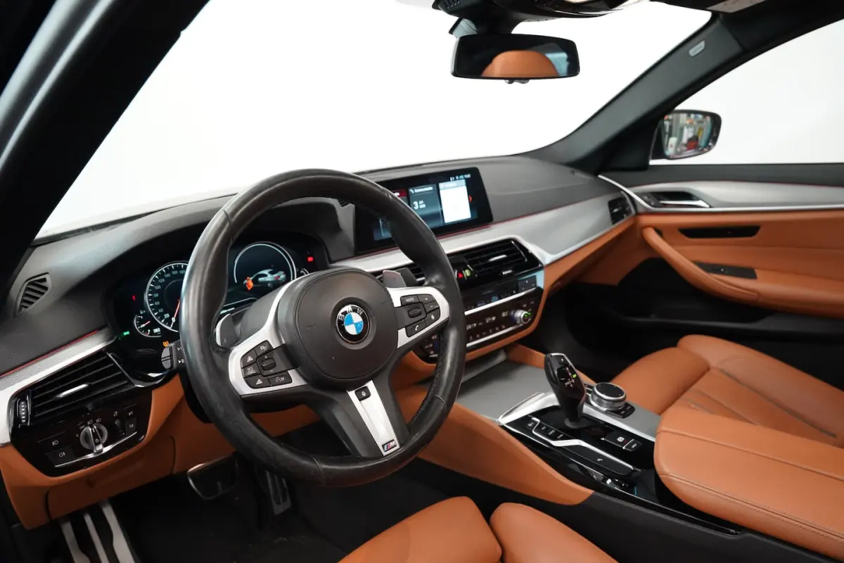520i High Executive M-Sport Wrapped Schuif/kantel-dak Leder