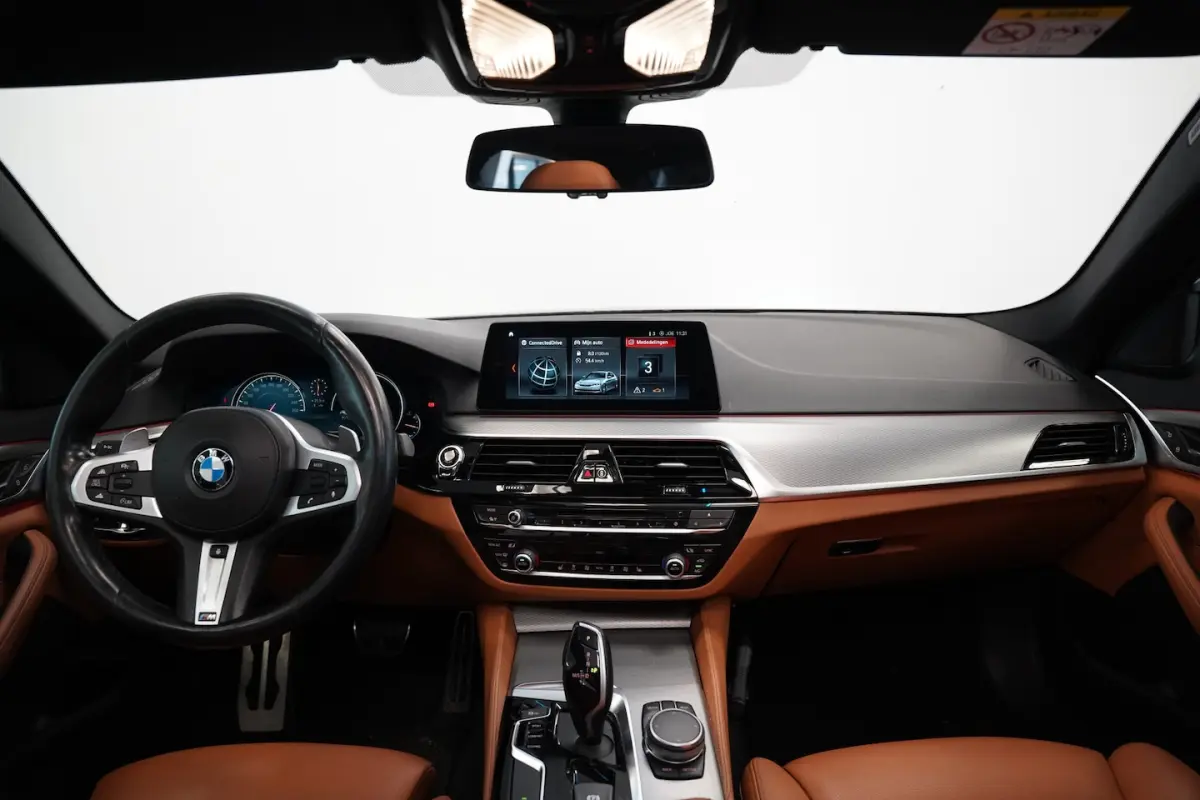 520i High Executive M-Sport Wrapped Schuif/kantel-dak Leder