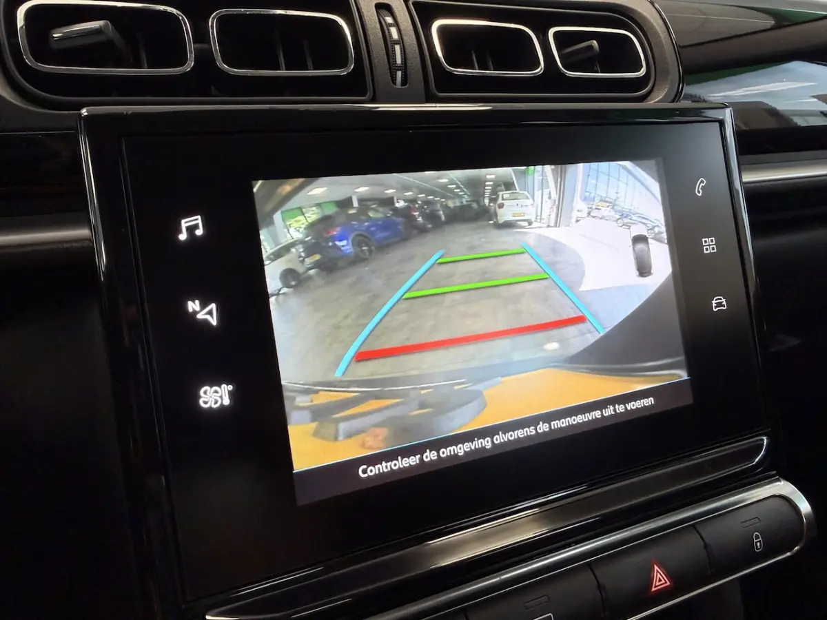 1.2 PureTech S&S Shine Carplay PDC Climate control