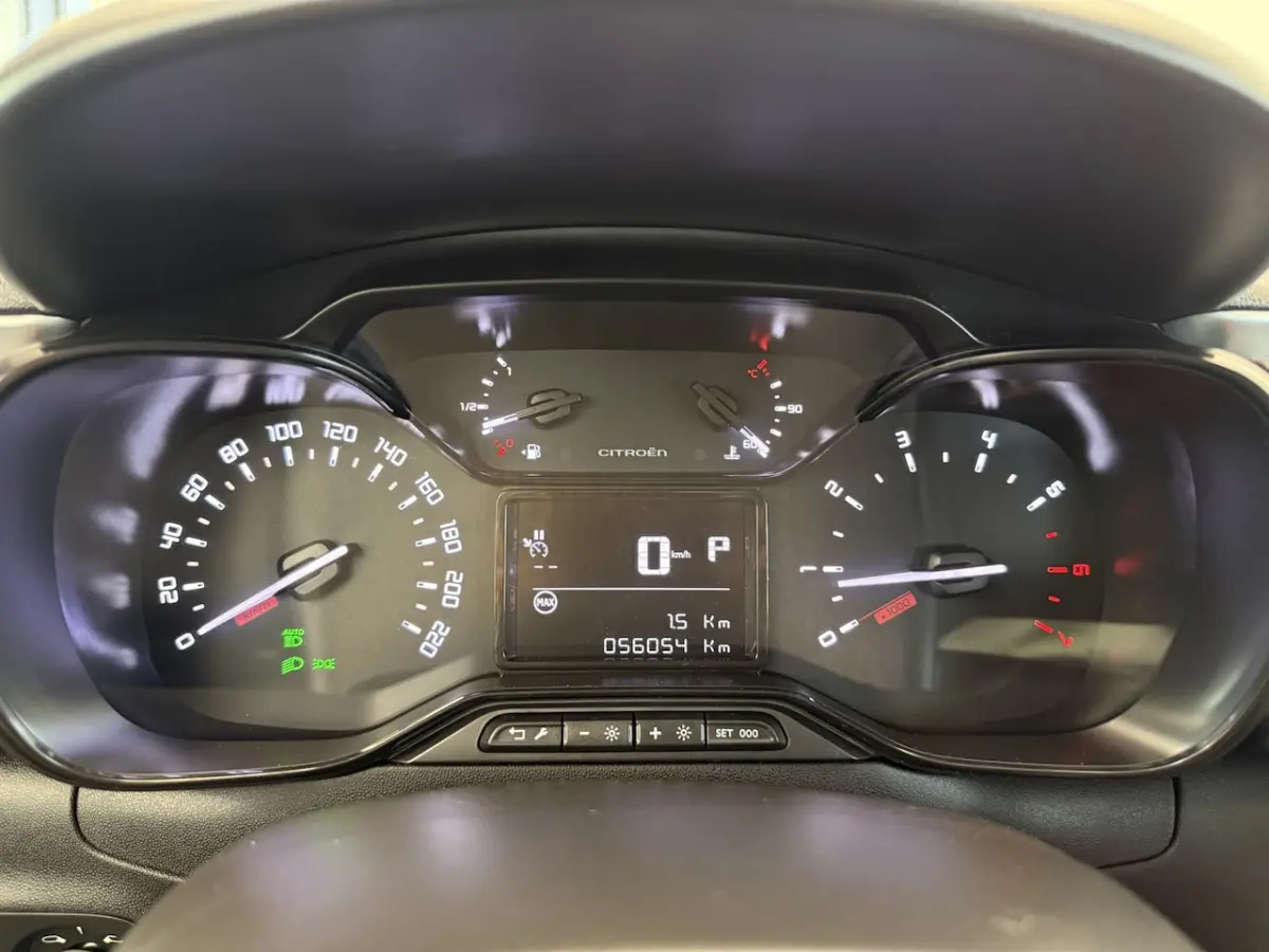 1.2 PureTech S&S Shine Carplay PDC Climate control