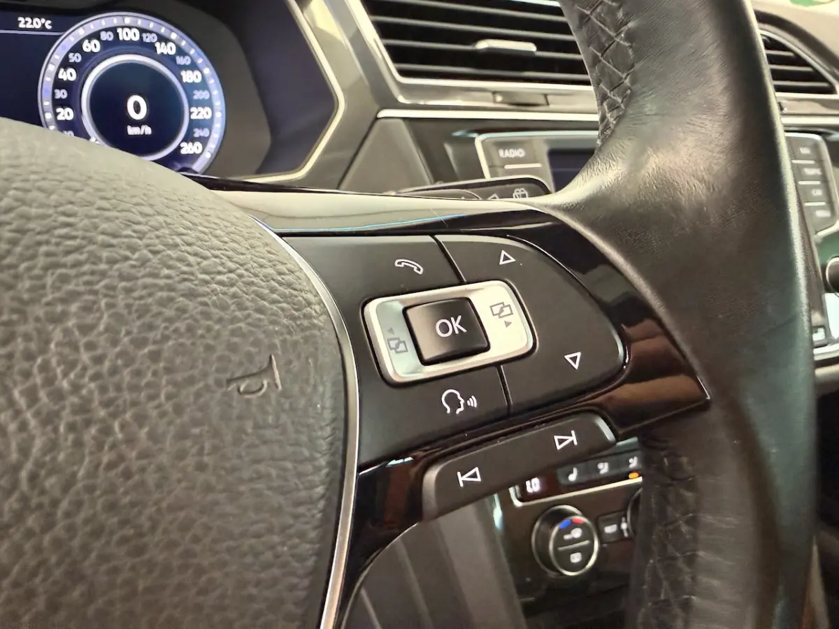 2.0 TSI 4Motion Highline 360 Camera Virtual Cockpit Memory Pano Leder